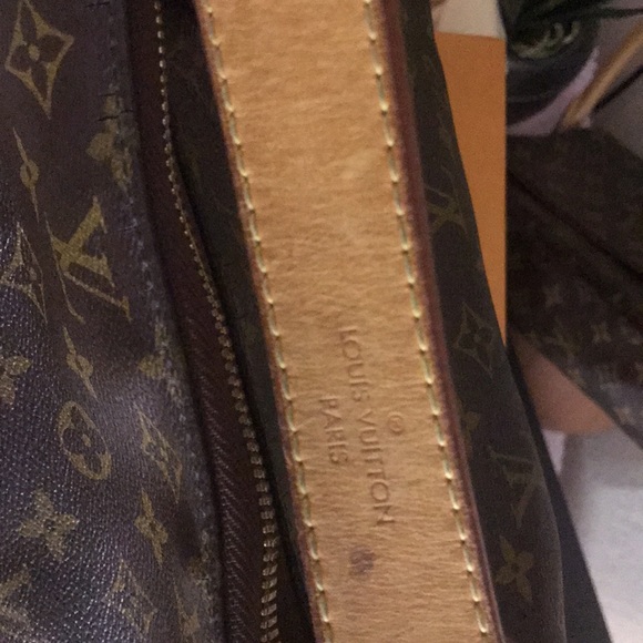 Louis Vuitton sully ❤️❤️sold - Picture 4 of 16
